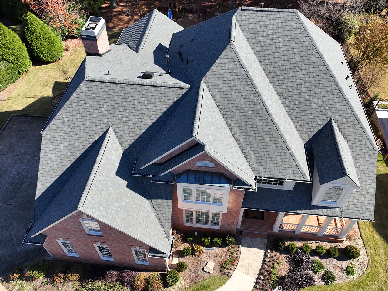 Dimensional Shingle Roof gallery image 2